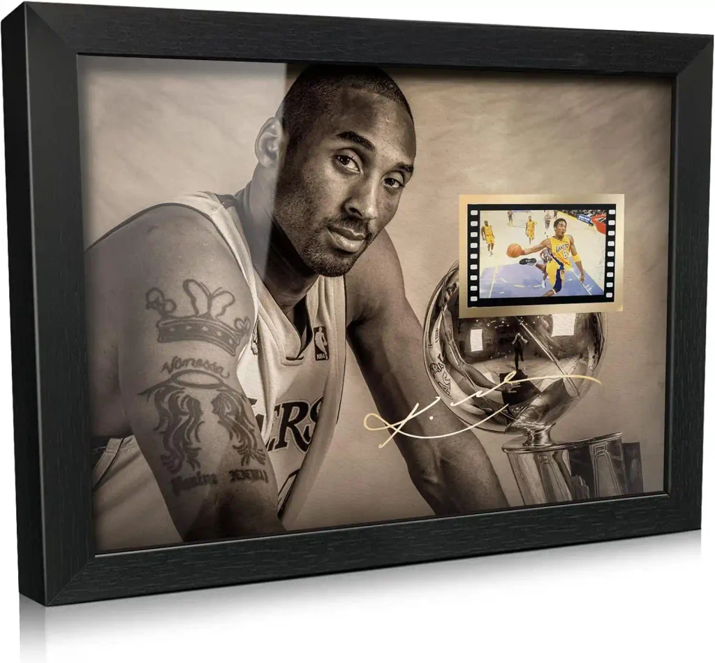 ORIMAMI Signed Kobe Bryant Basketball Fans Framed Photo 8x6 Inches